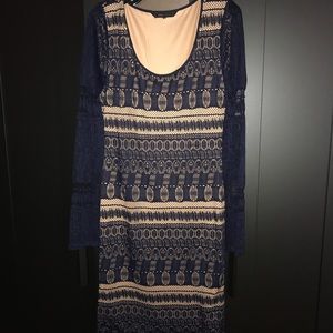 BCBGMaxazria Navy blue/Nude dress
